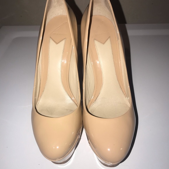 Beautiful Brian Atwood pump  diva high heel. - Picture 5 of 7